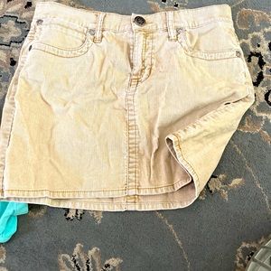 Corduroyed mini beige skirt